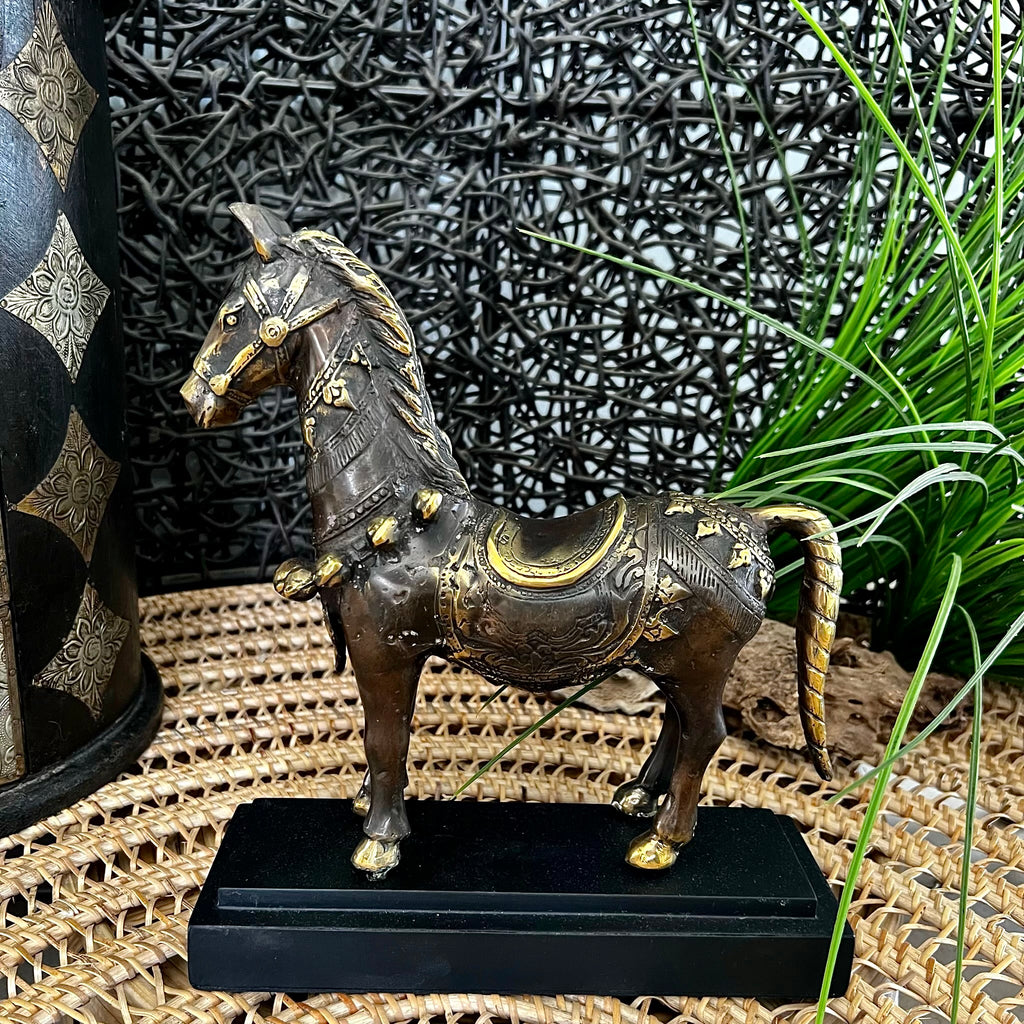 HOMEWARES - BRONZE HORSE on stand